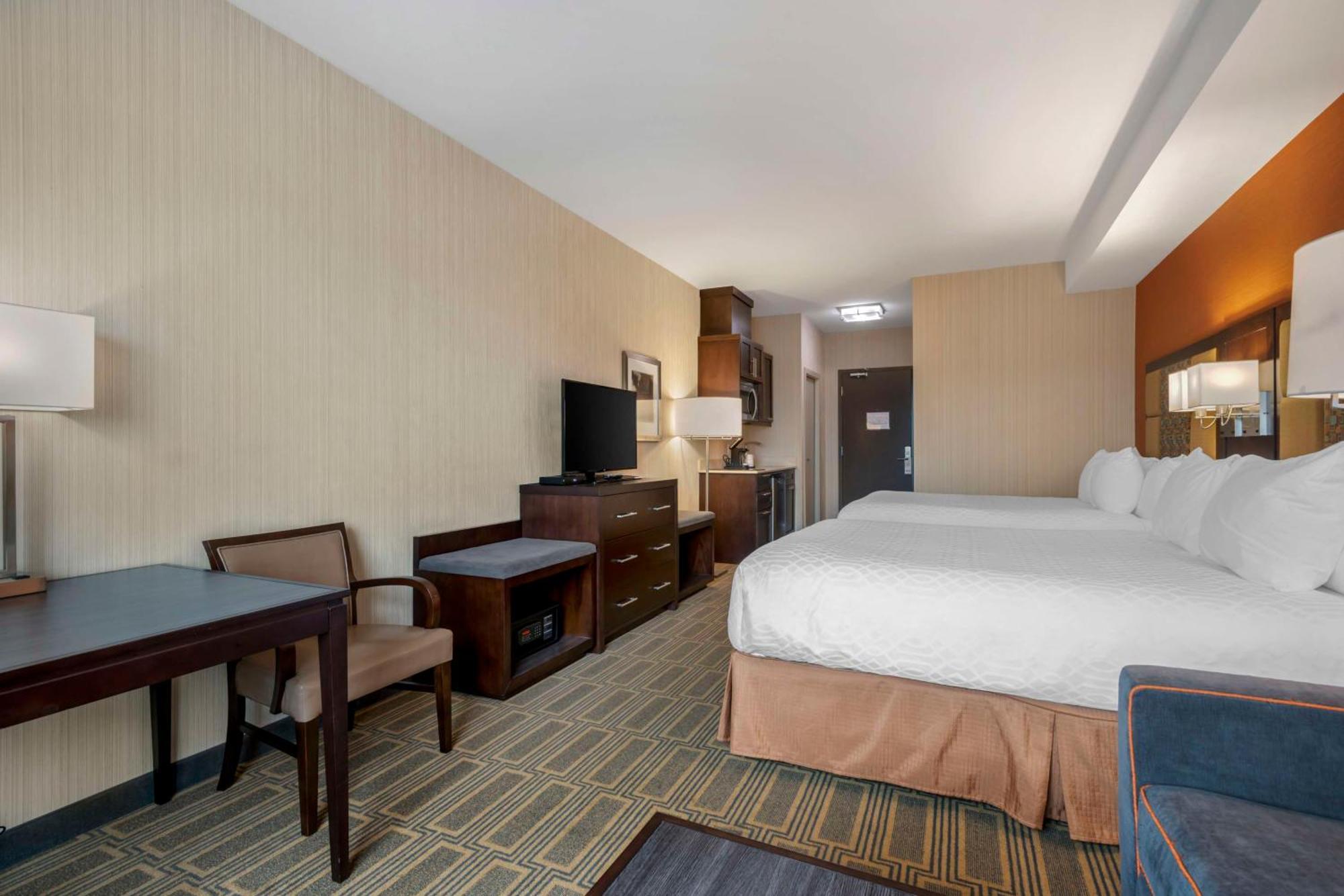Best Western Plus Chateau Fort St. John Eksteriør bilde